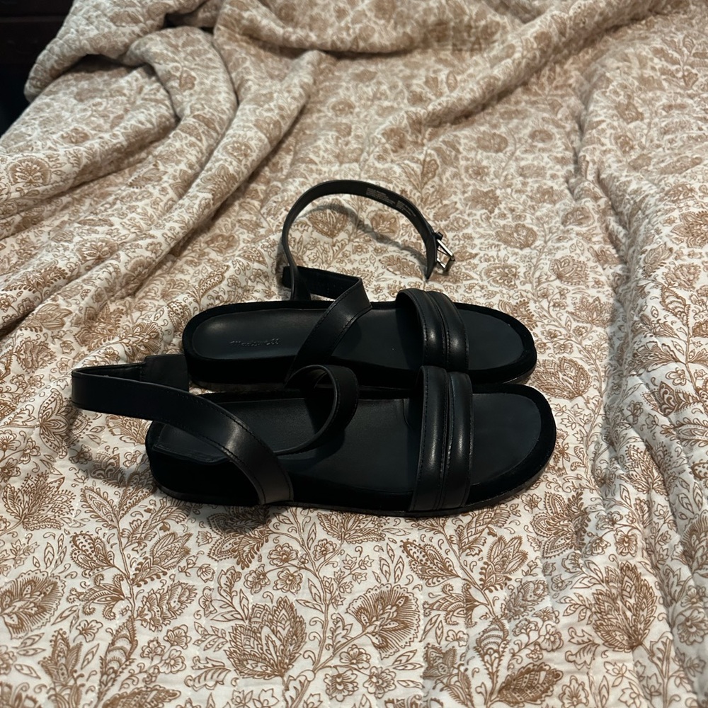 Madewell Caro Ankle Strap sandal. Size 8.